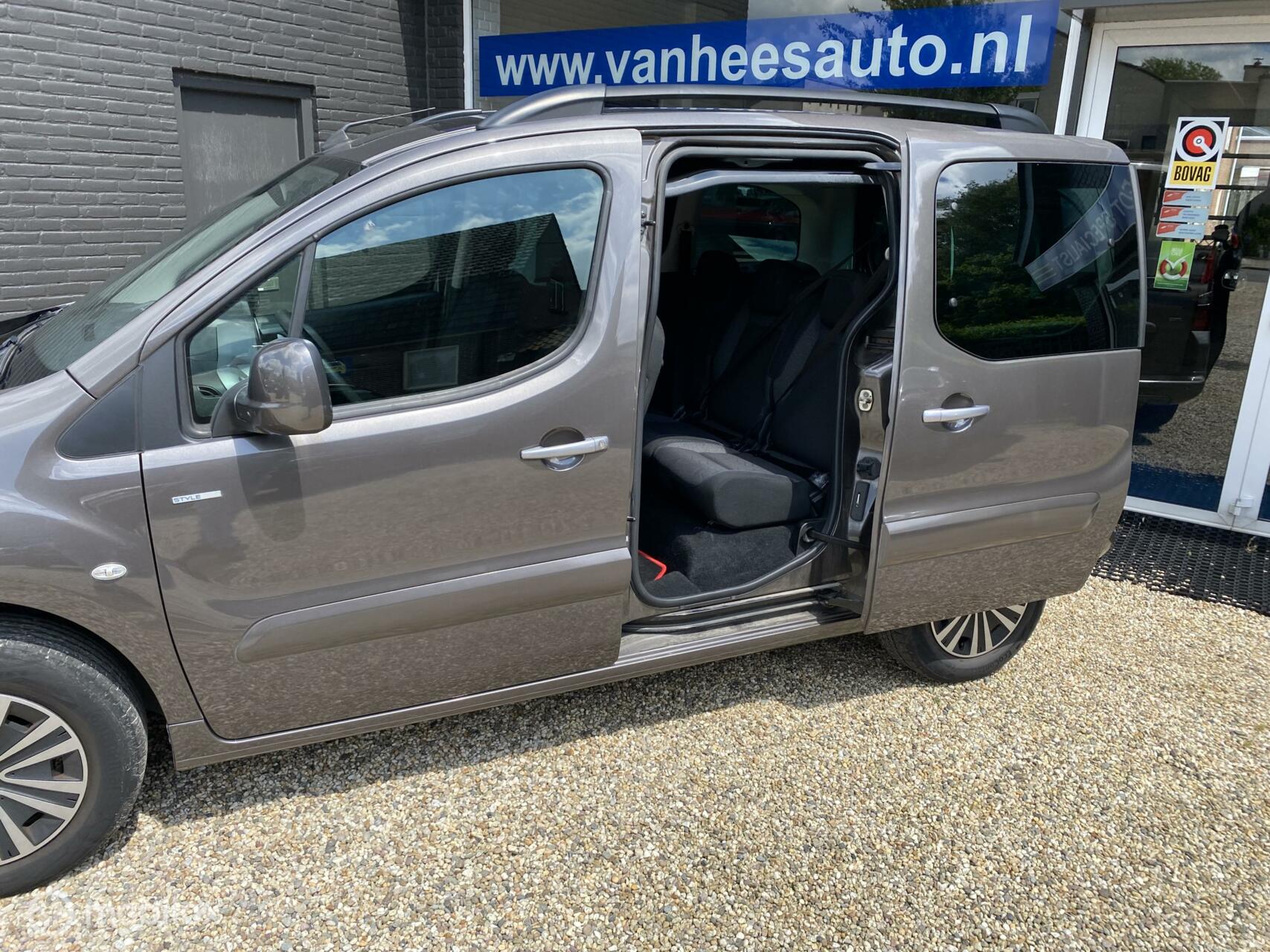 Foto van Peugeot Partner Tepee