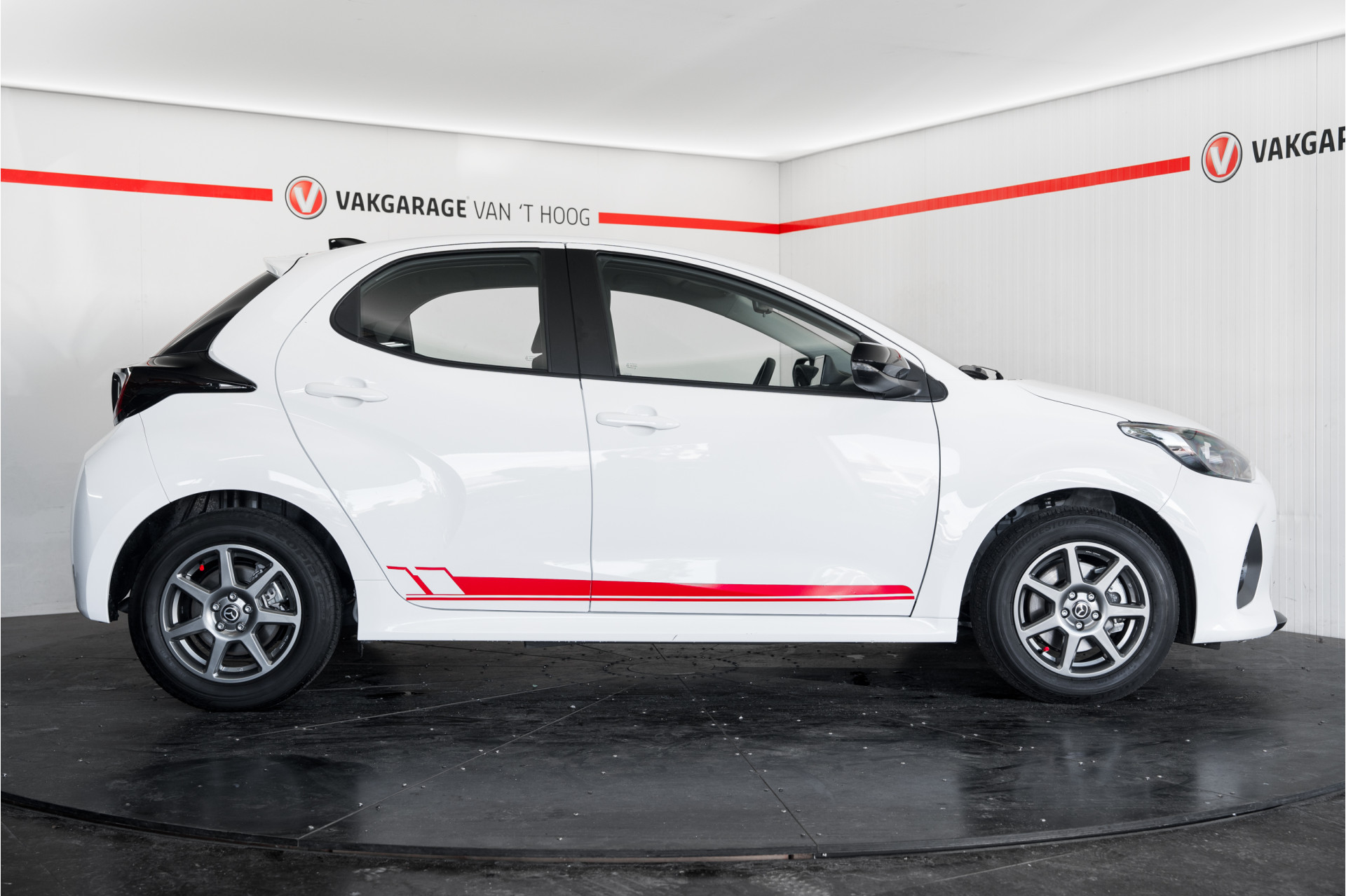 Foto van Mazda 2 Hybrid