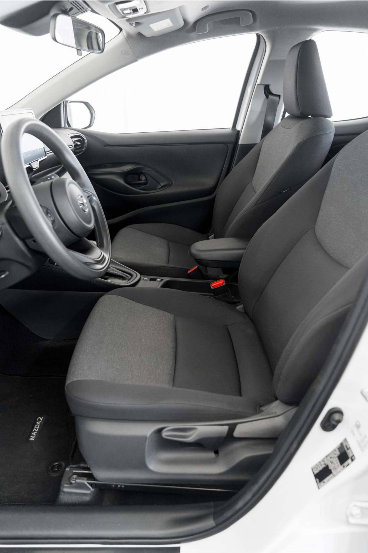 Foto van Mazda 2 Hybrid