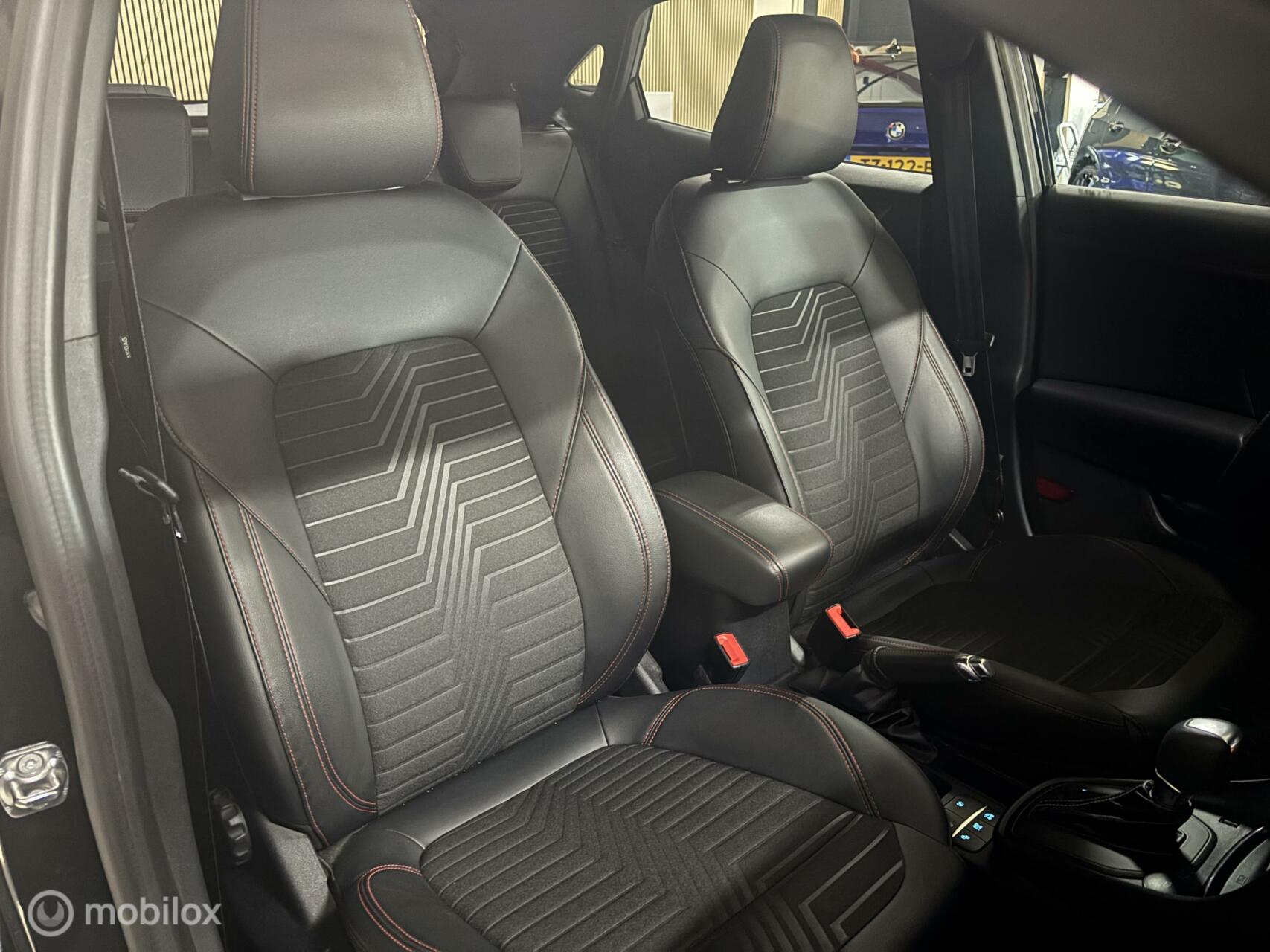 Foto van Ford Puma