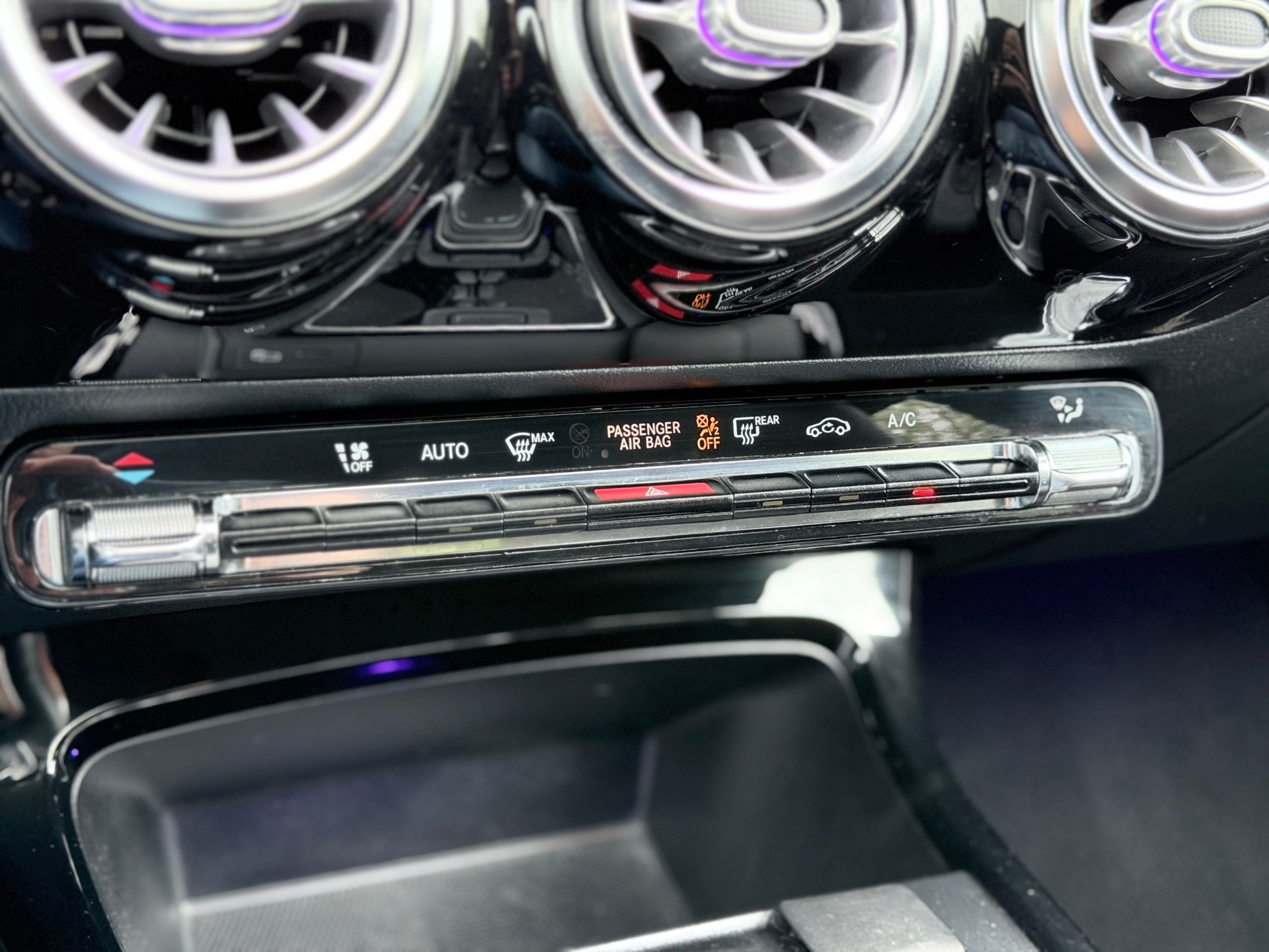 Foto van Mercedes-Benz A 200