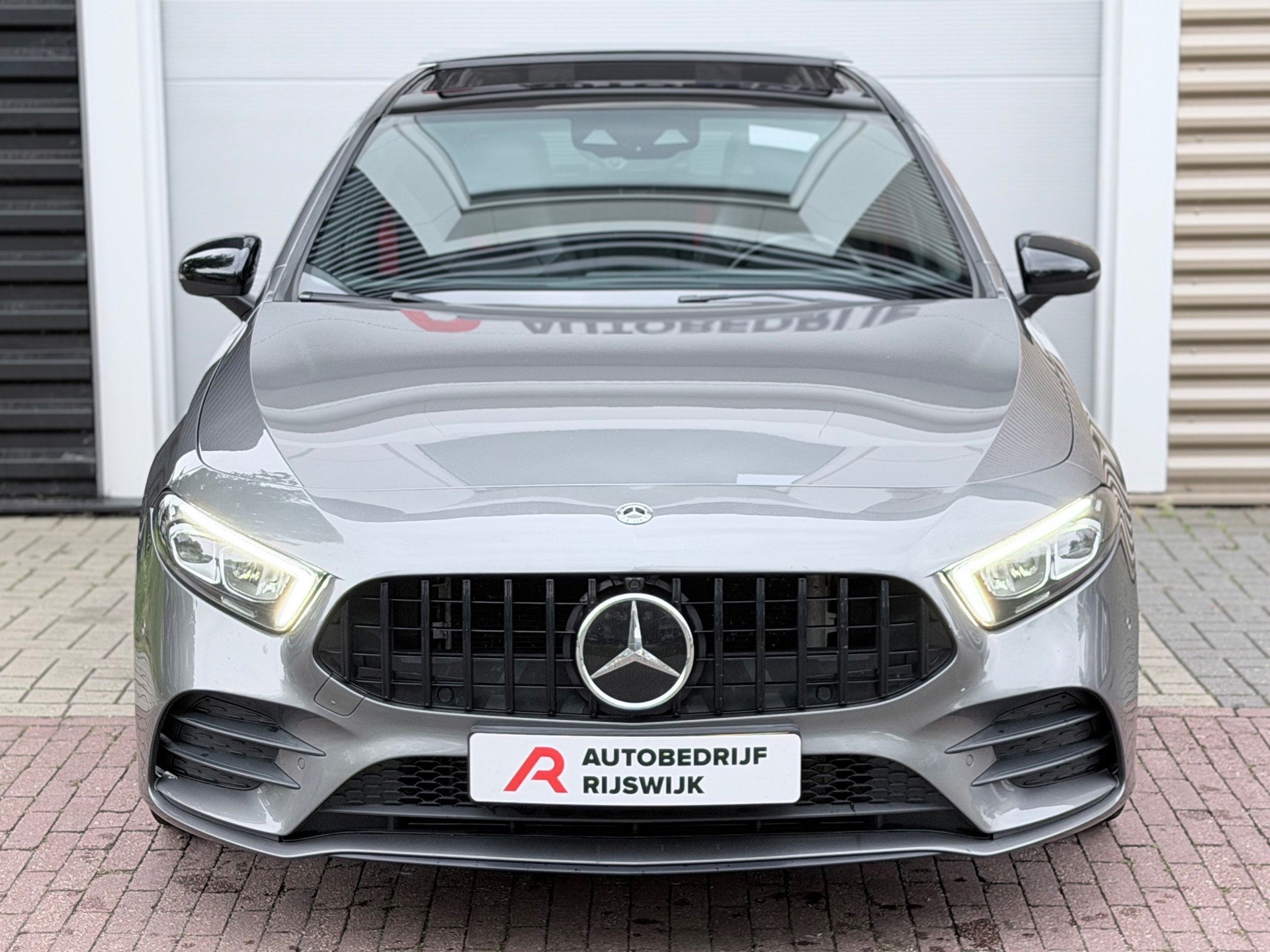 Foto van Mercedes-Benz A 200