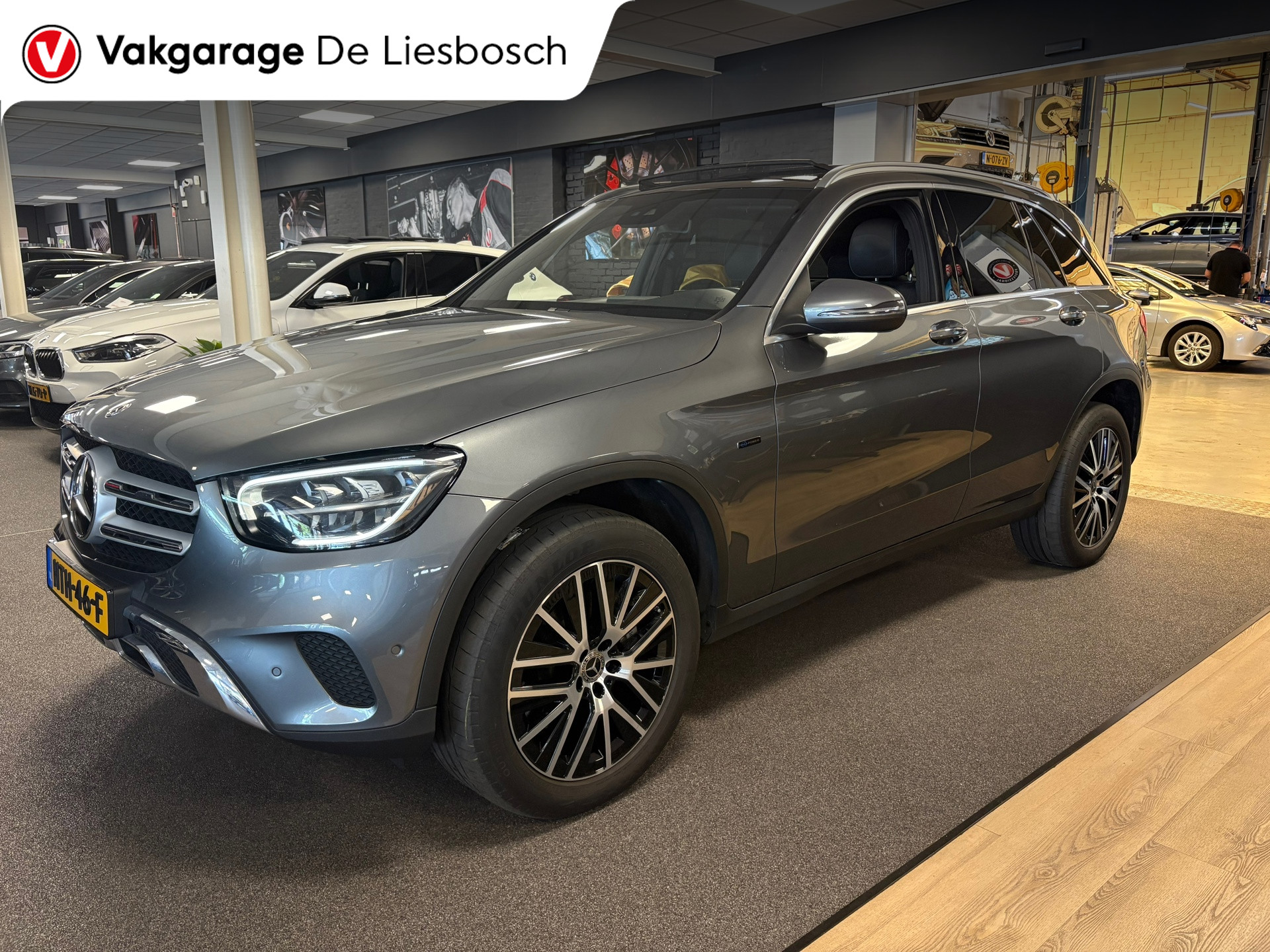 Foto van Mercedes-Benz GLC 300 E 4Matic