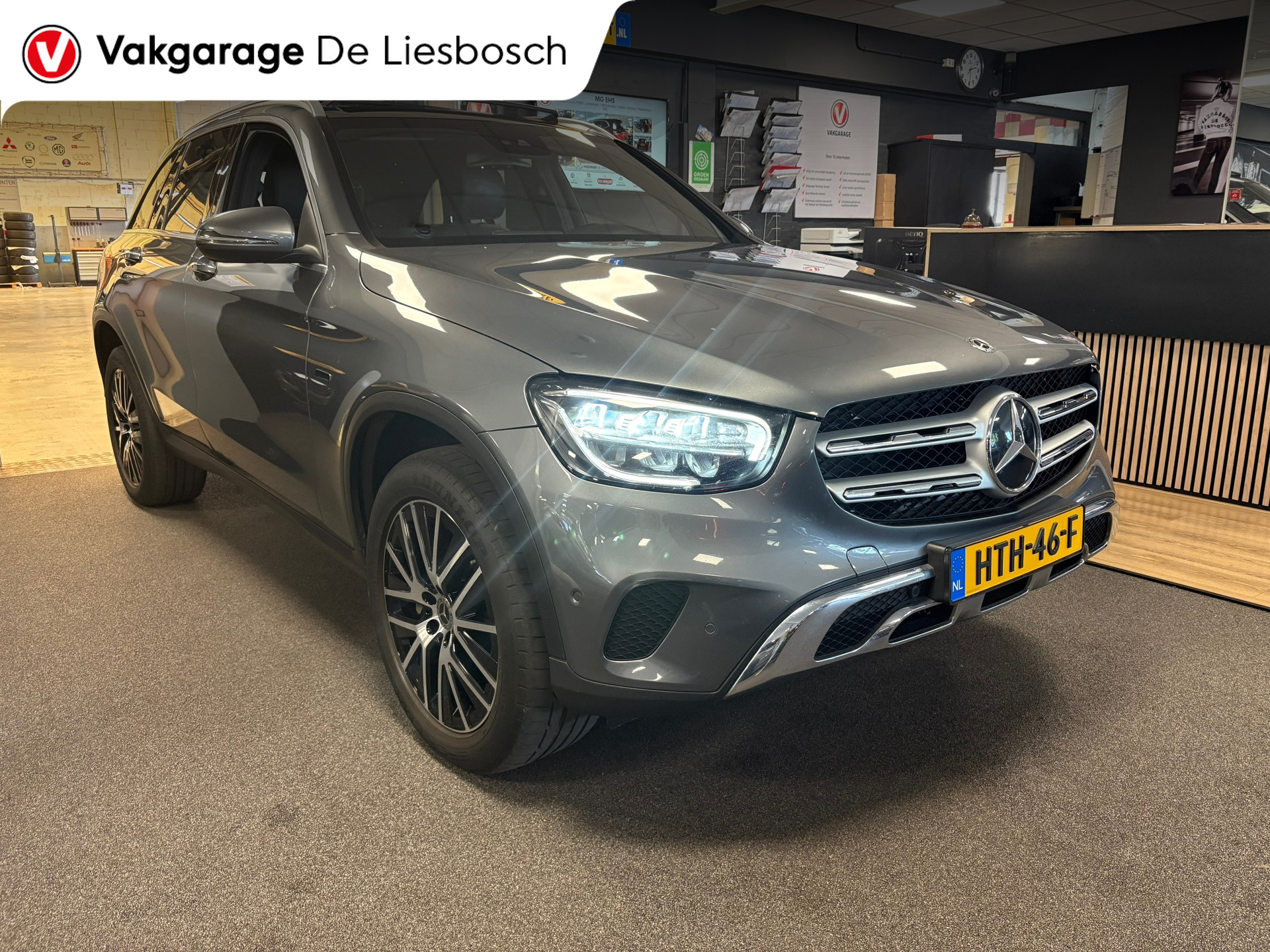 Foto van Mercedes-Benz GLC 300 E 4Matic