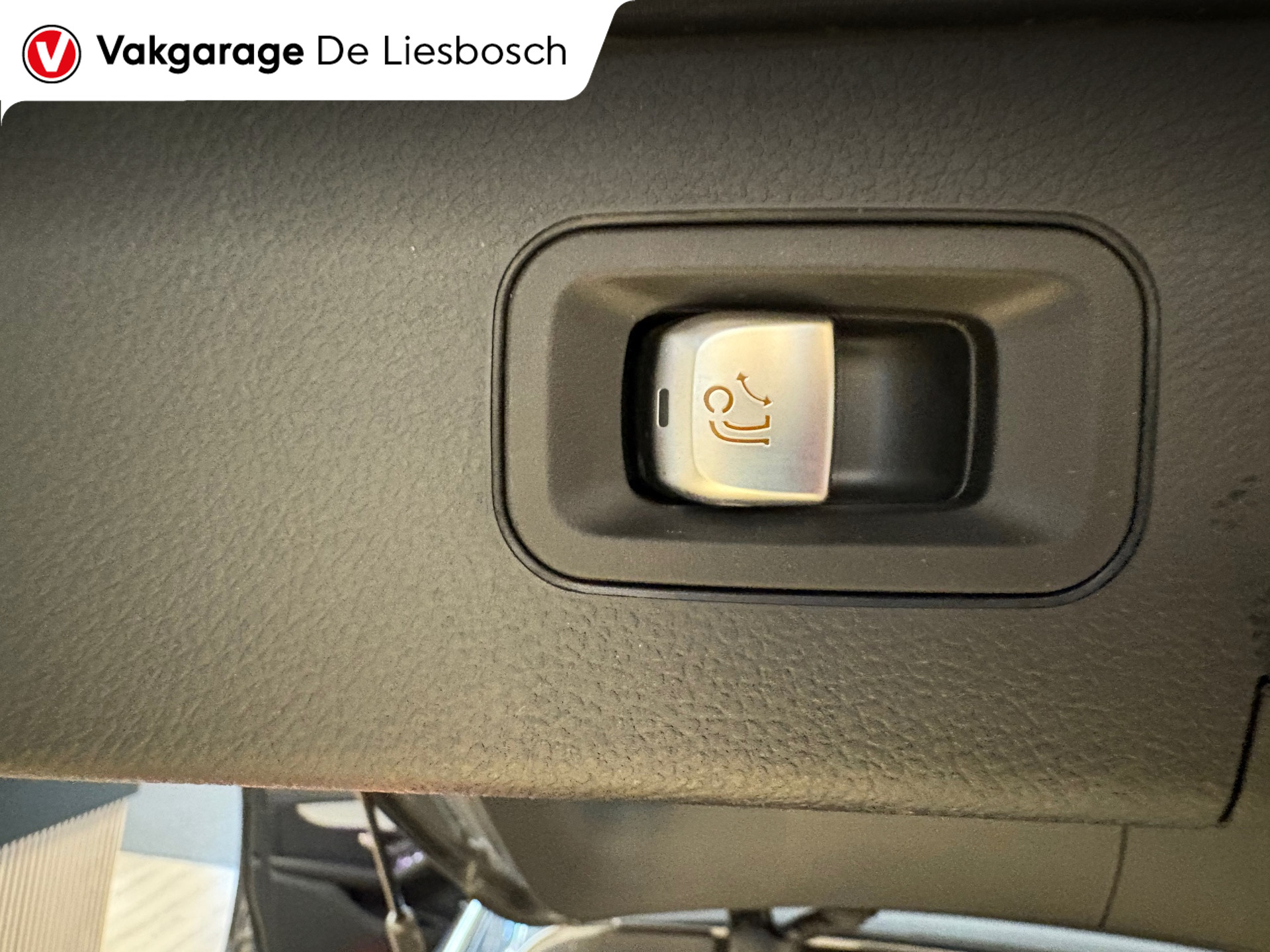 Foto van Mercedes-Benz GLC 300 E 4Matic