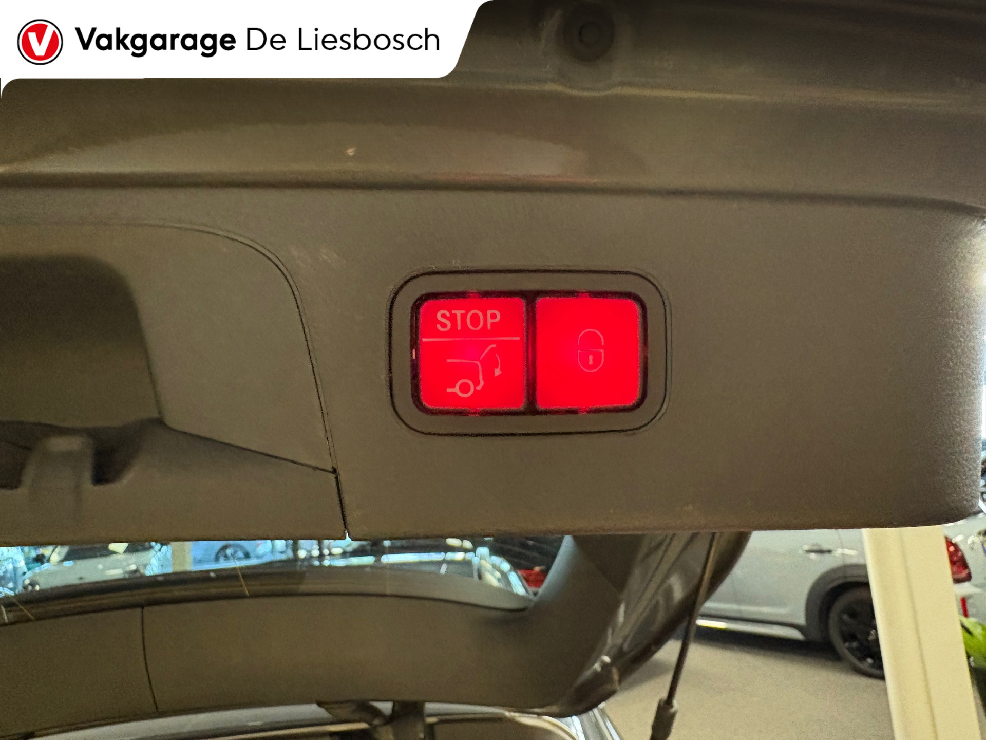 Foto van Mercedes-Benz GLC 300 E 4Matic