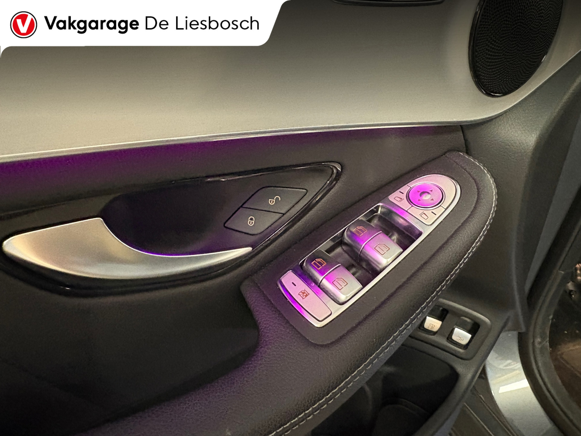 Foto van Mercedes-Benz GLC 300 E 4Matic