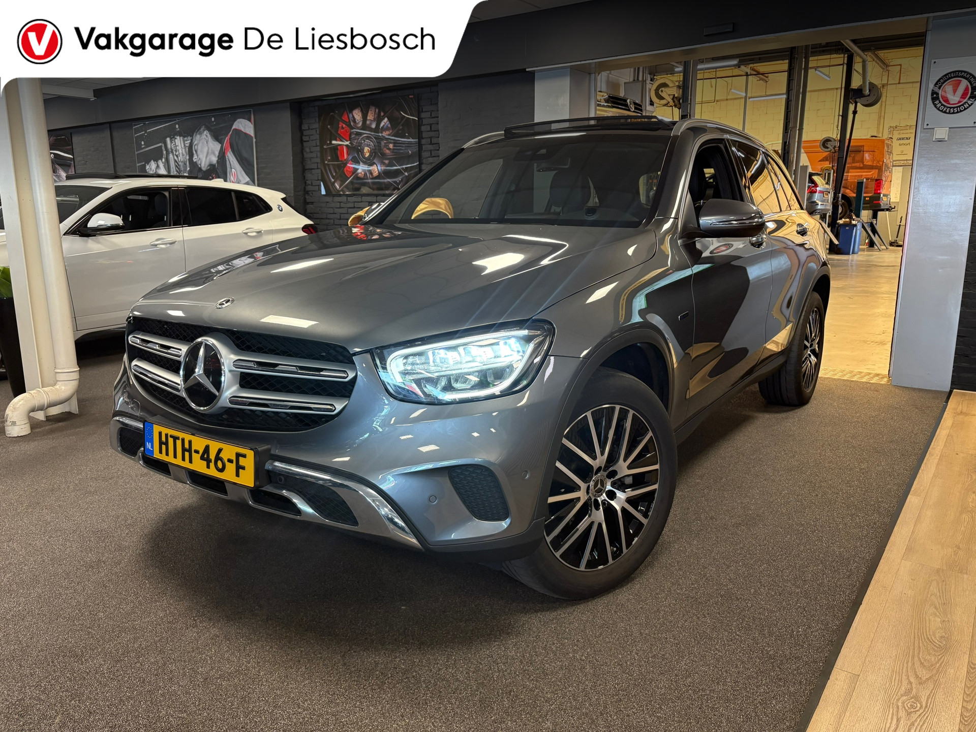 Foto van Mercedes-Benz GLC 300 E 4Matic