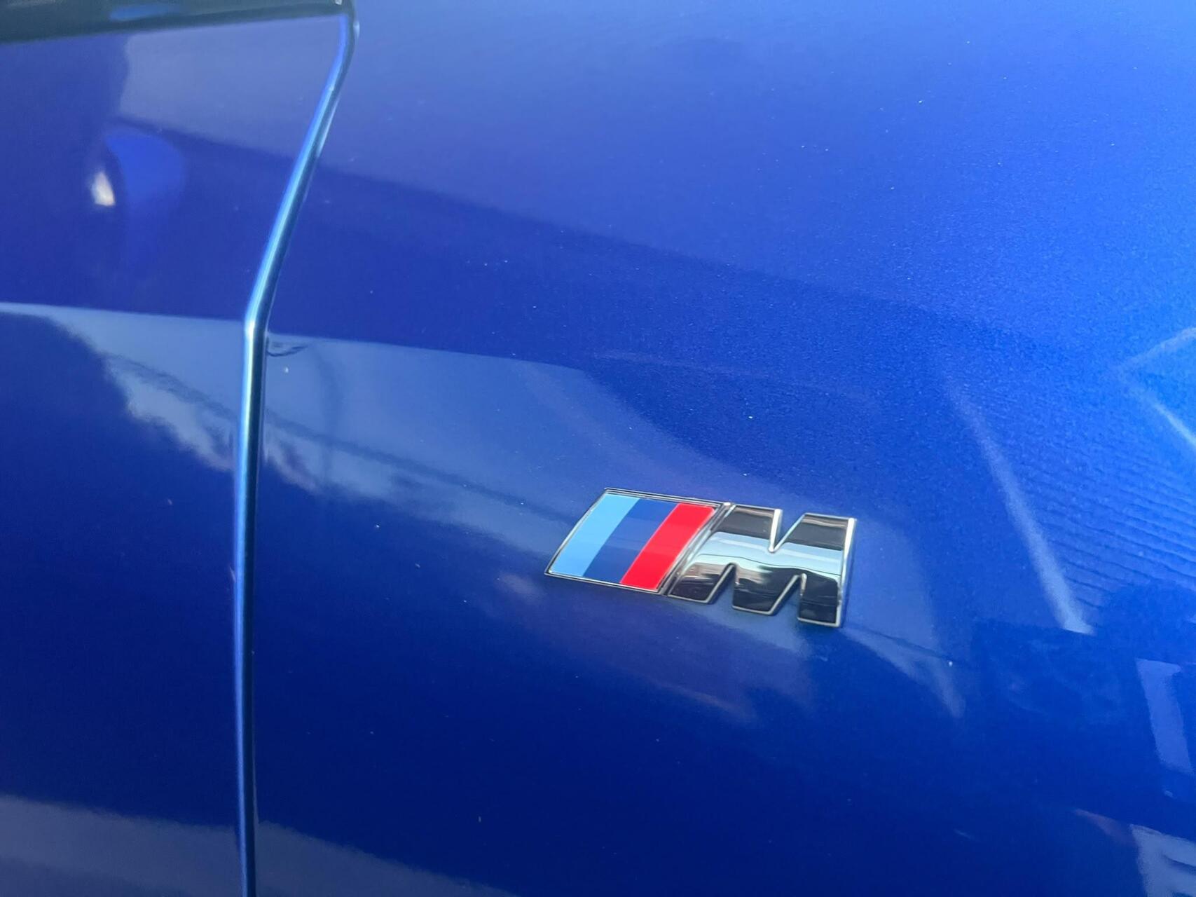 Foto van BMW Ix1