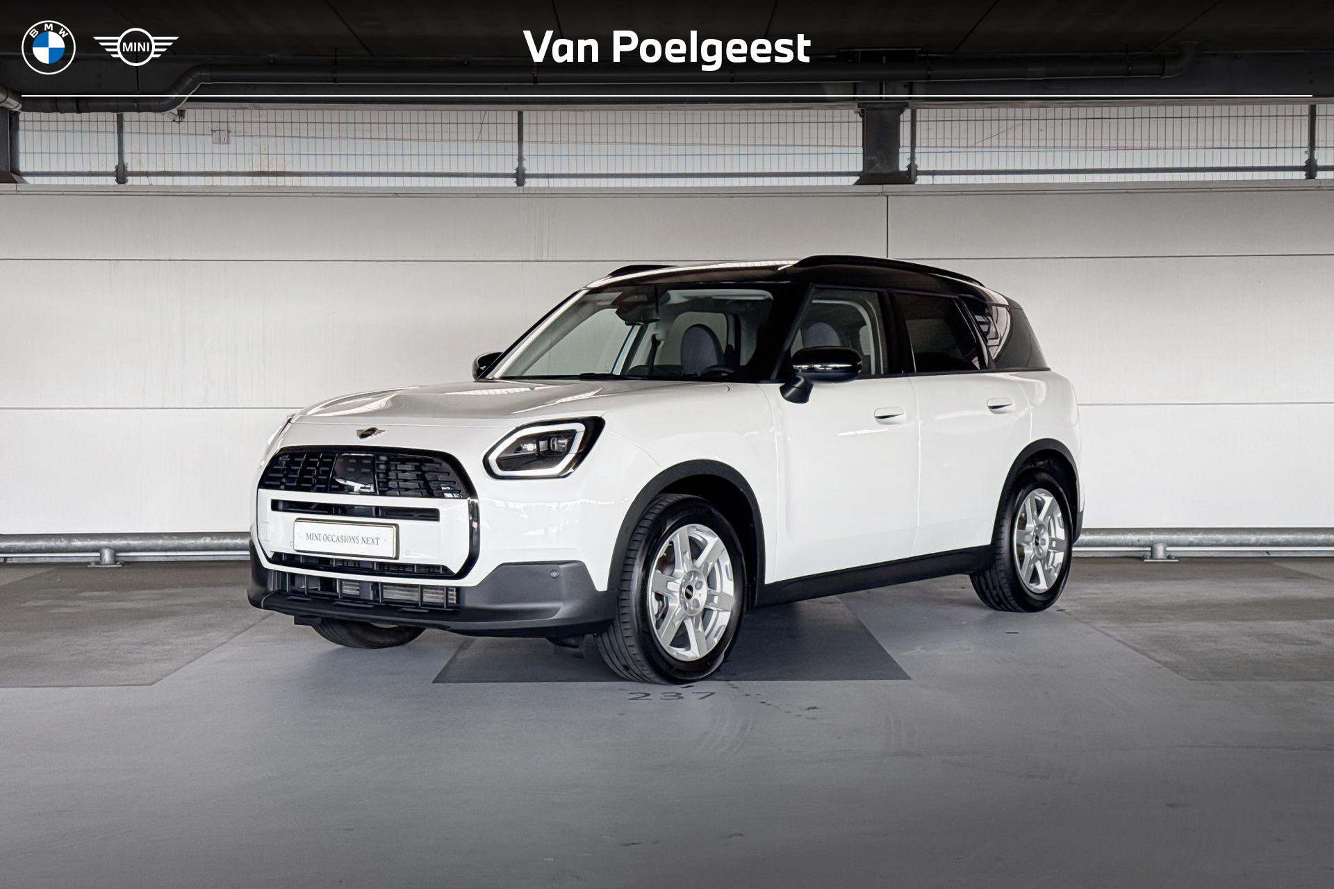 Mini Countryman 1.5 C Classic M Plus 2025 - voorkant