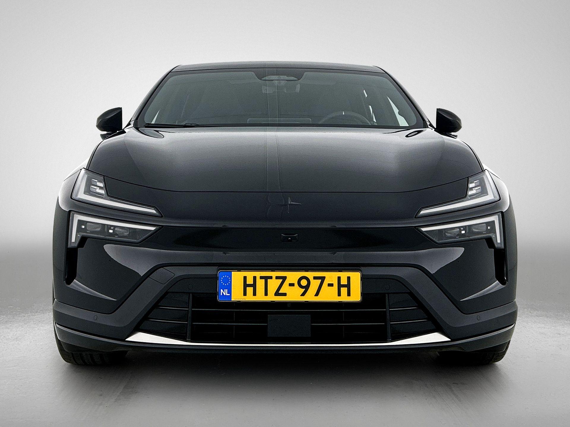 Foto van Polestar 4