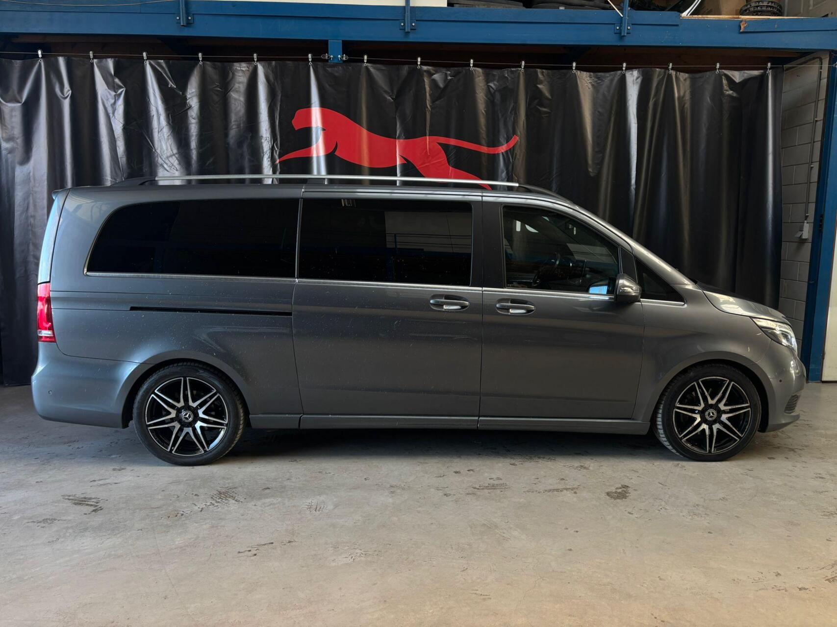 Foto van Mercedes-Benz V-klasse