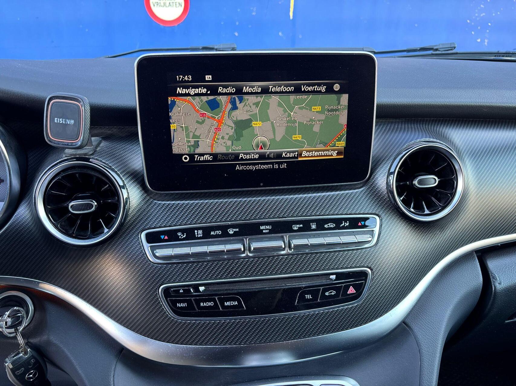 Foto van Mercedes-Benz V-klasse