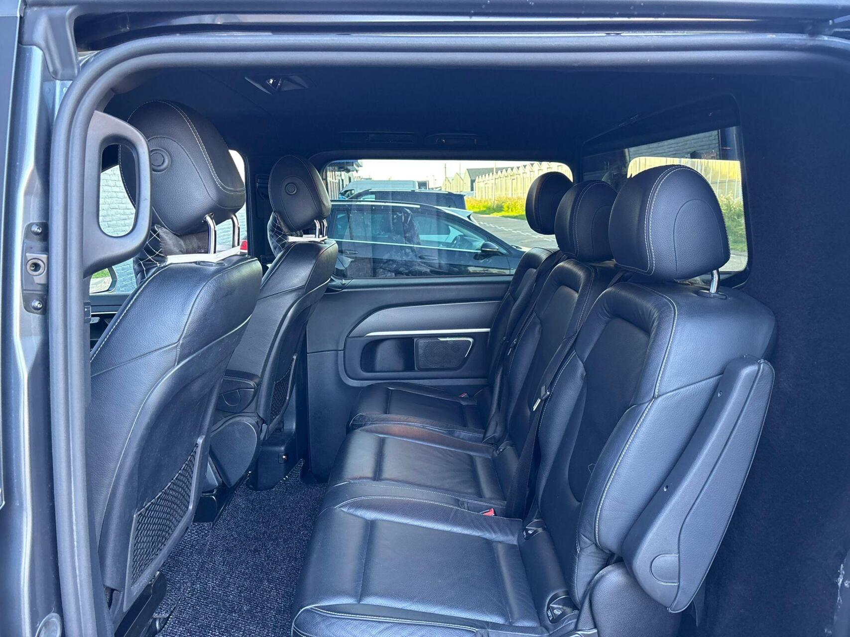 Foto van Mercedes-Benz V-klasse