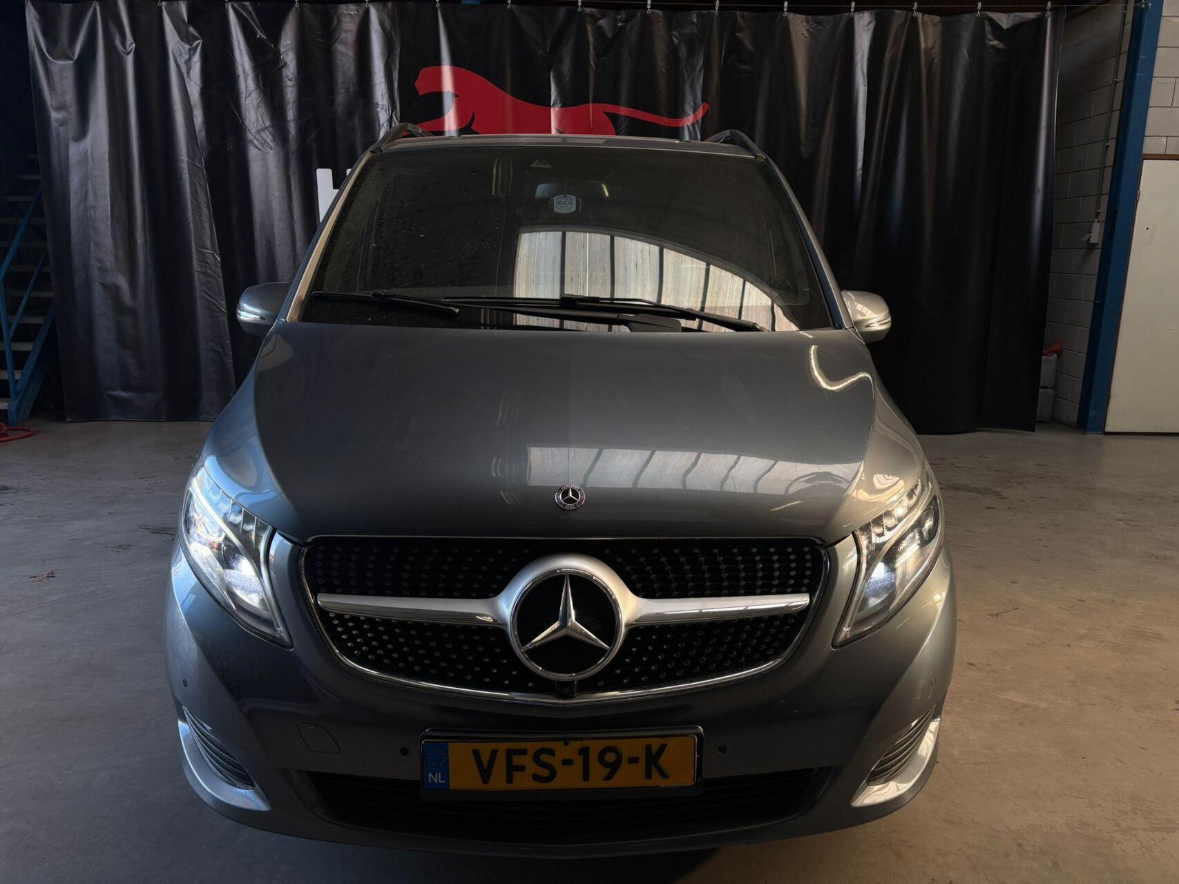 Foto van Mercedes-Benz V-klasse
