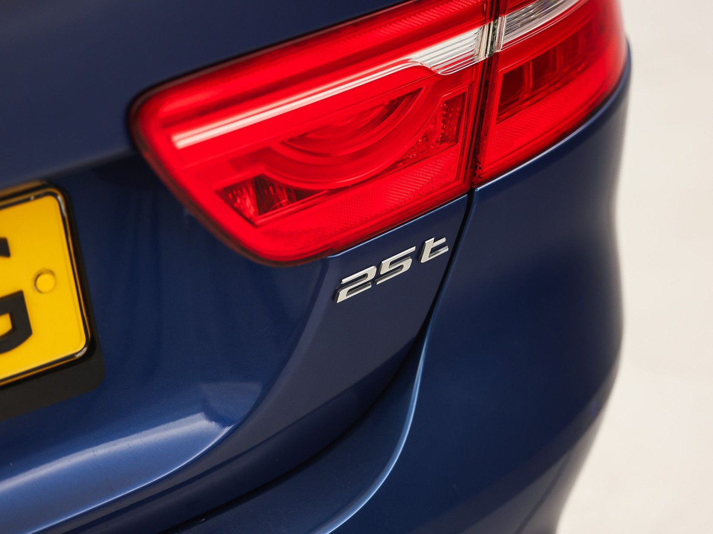 Foto van Jaguar Jaguar Xe