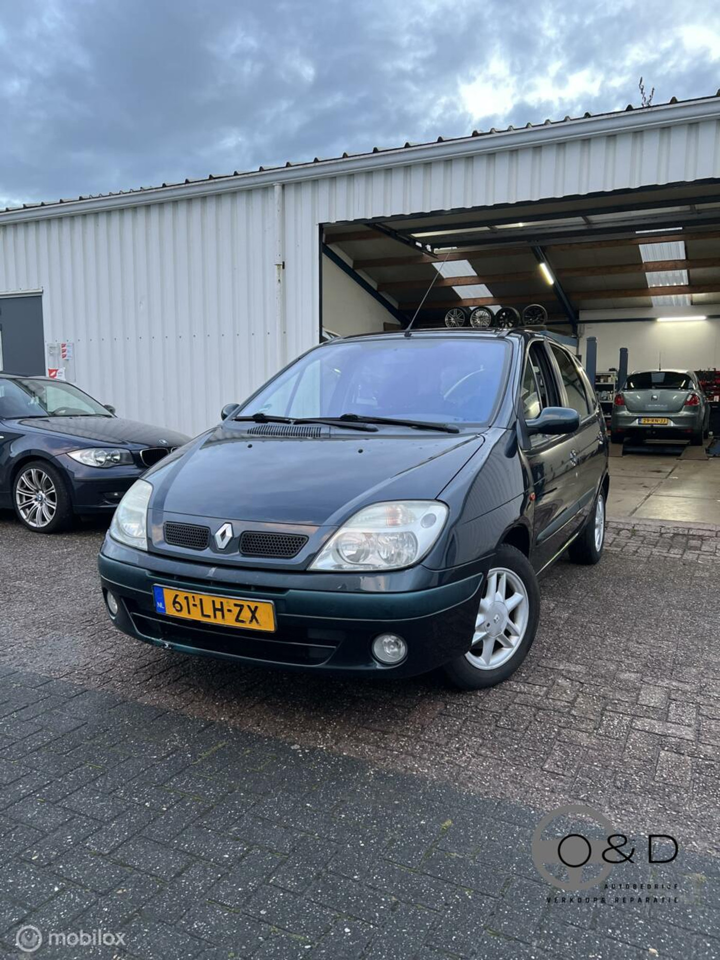 Renault Scenic 1.6-16V Trekhaak | APK10-2022 | INRUIL KOOPJE 2003 - voorkant