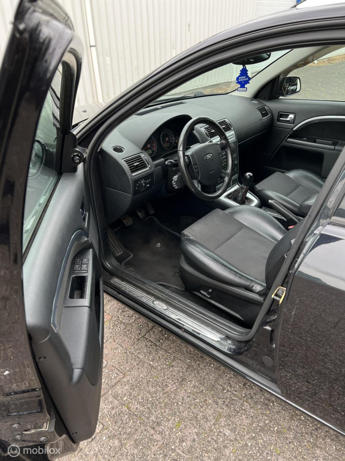 Foto van Ford Mondeo Wagon