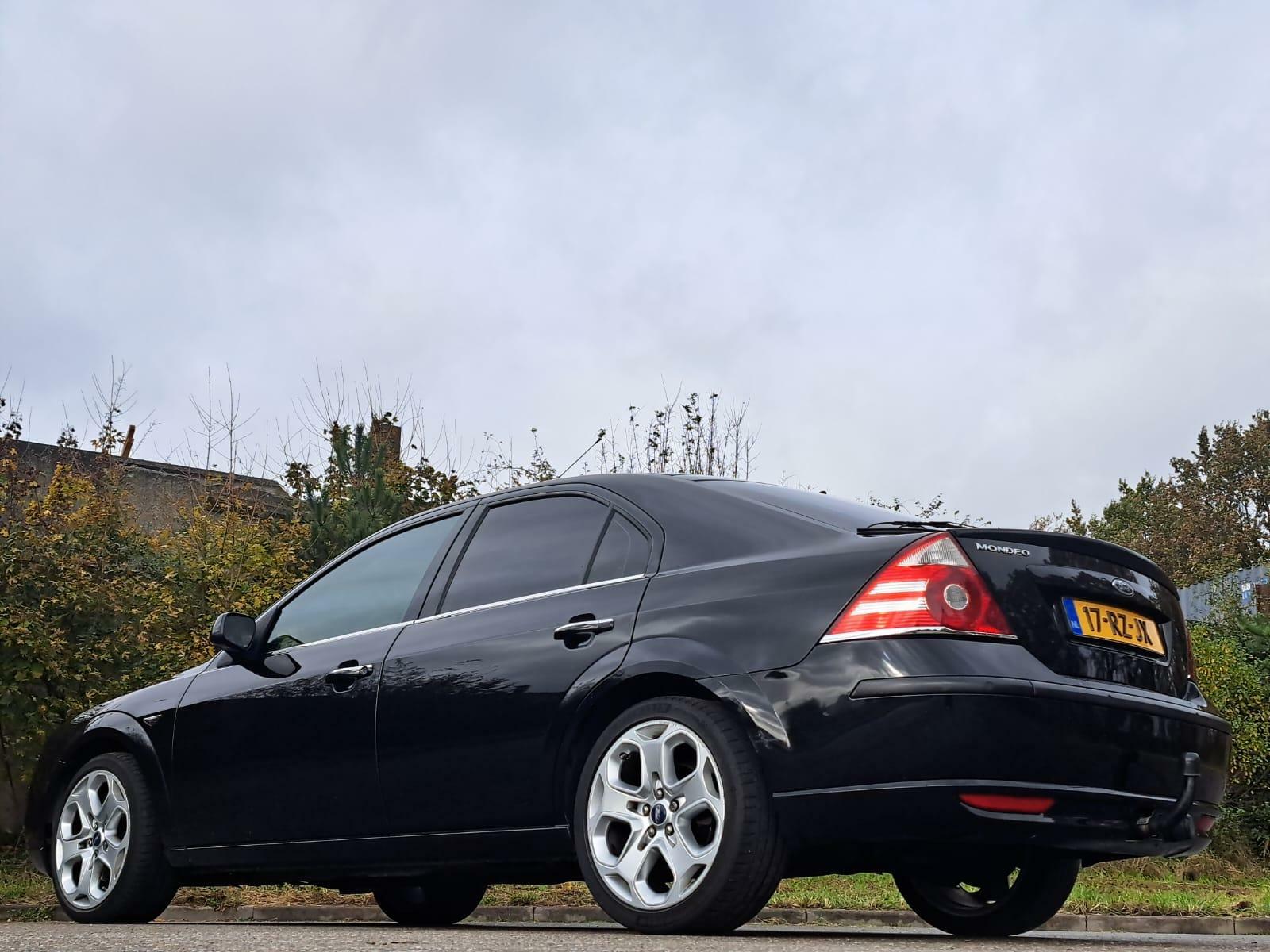Foto van Ford Mondeo