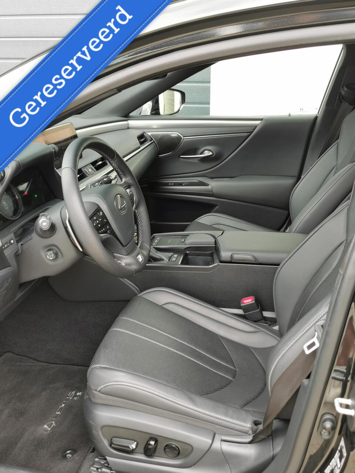 Foto van Lexus Es