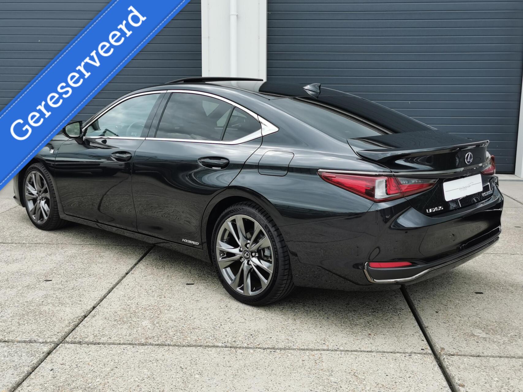 Foto van Lexus Es