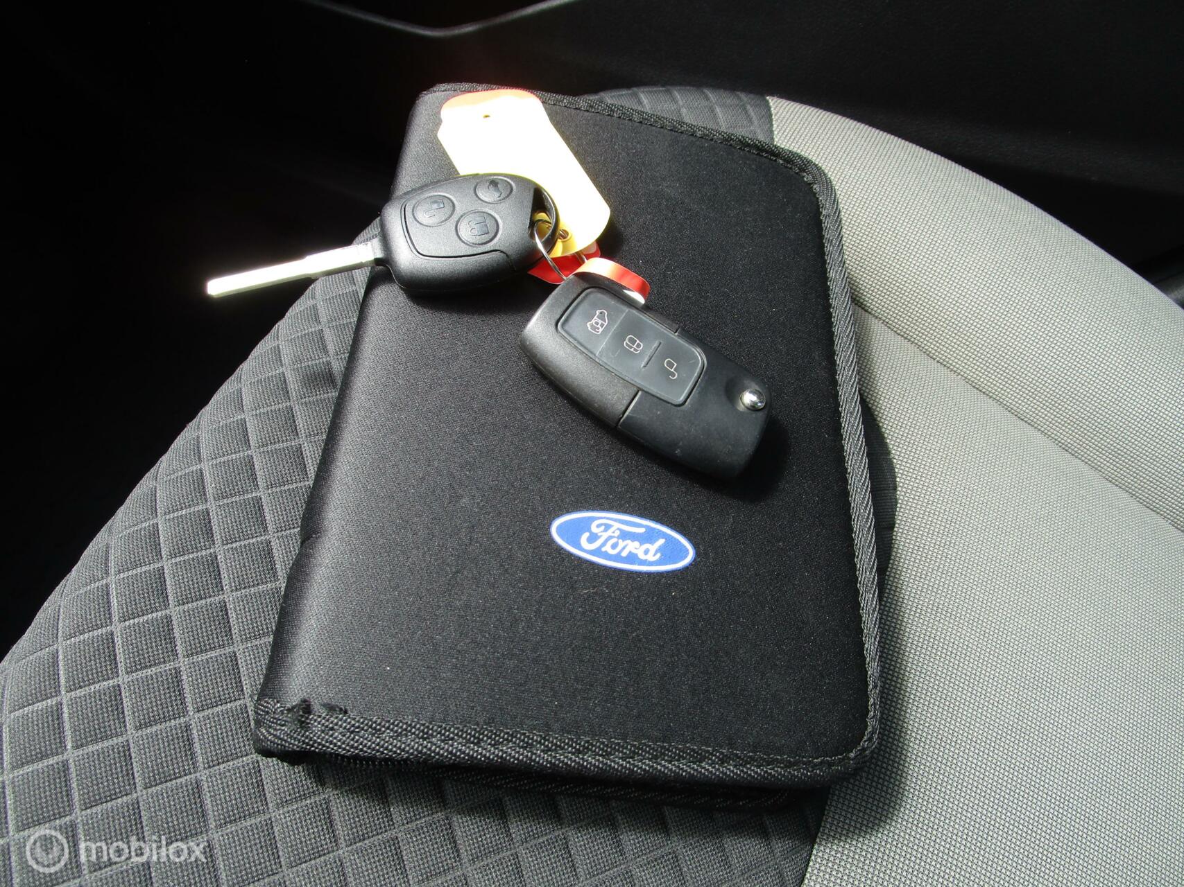 Foto van Ford Tourneo Connect Compact