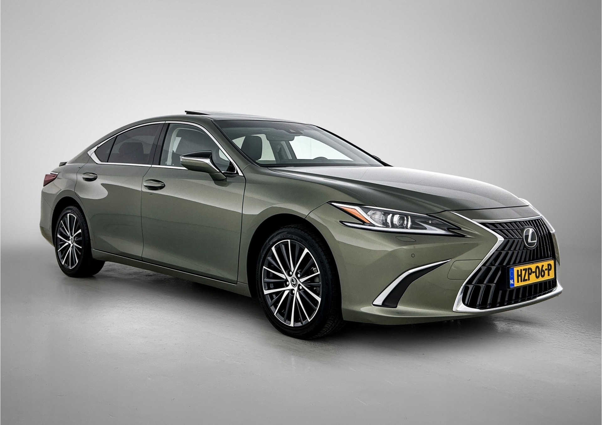 Foto van Lexus Es