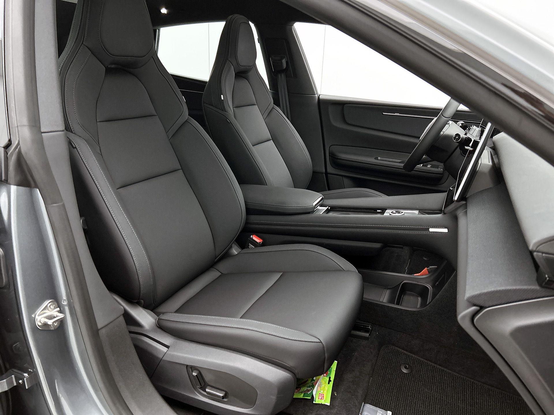 Foto van Polestar 4