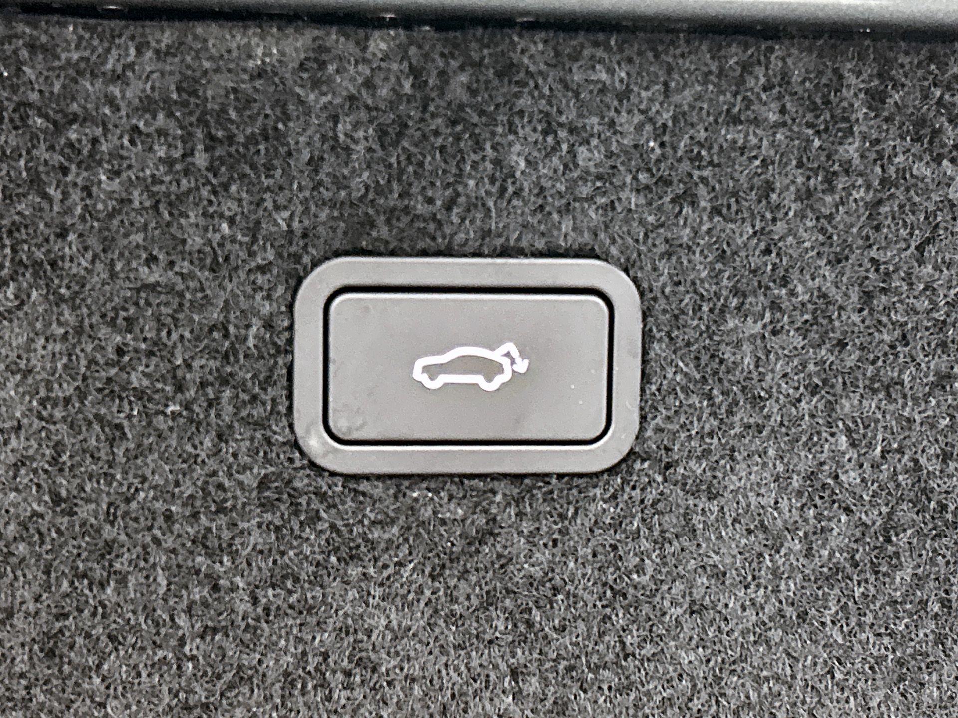 Foto van Polestar 4