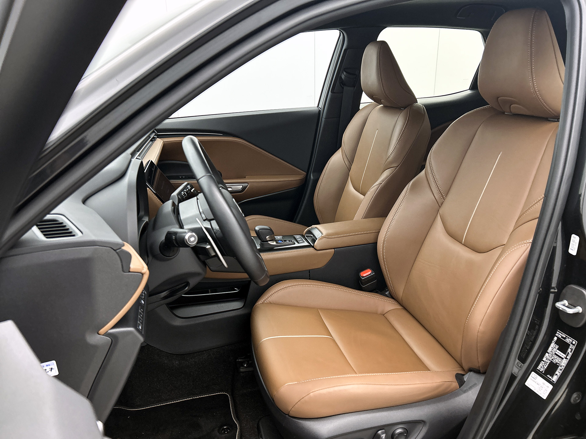 Foto van Lexus LBX