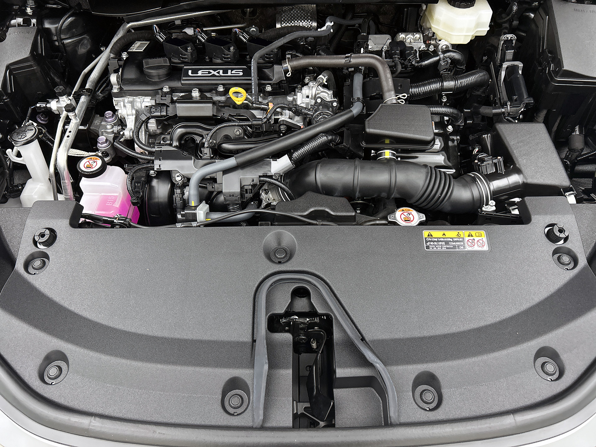 Foto van Lexus LBX