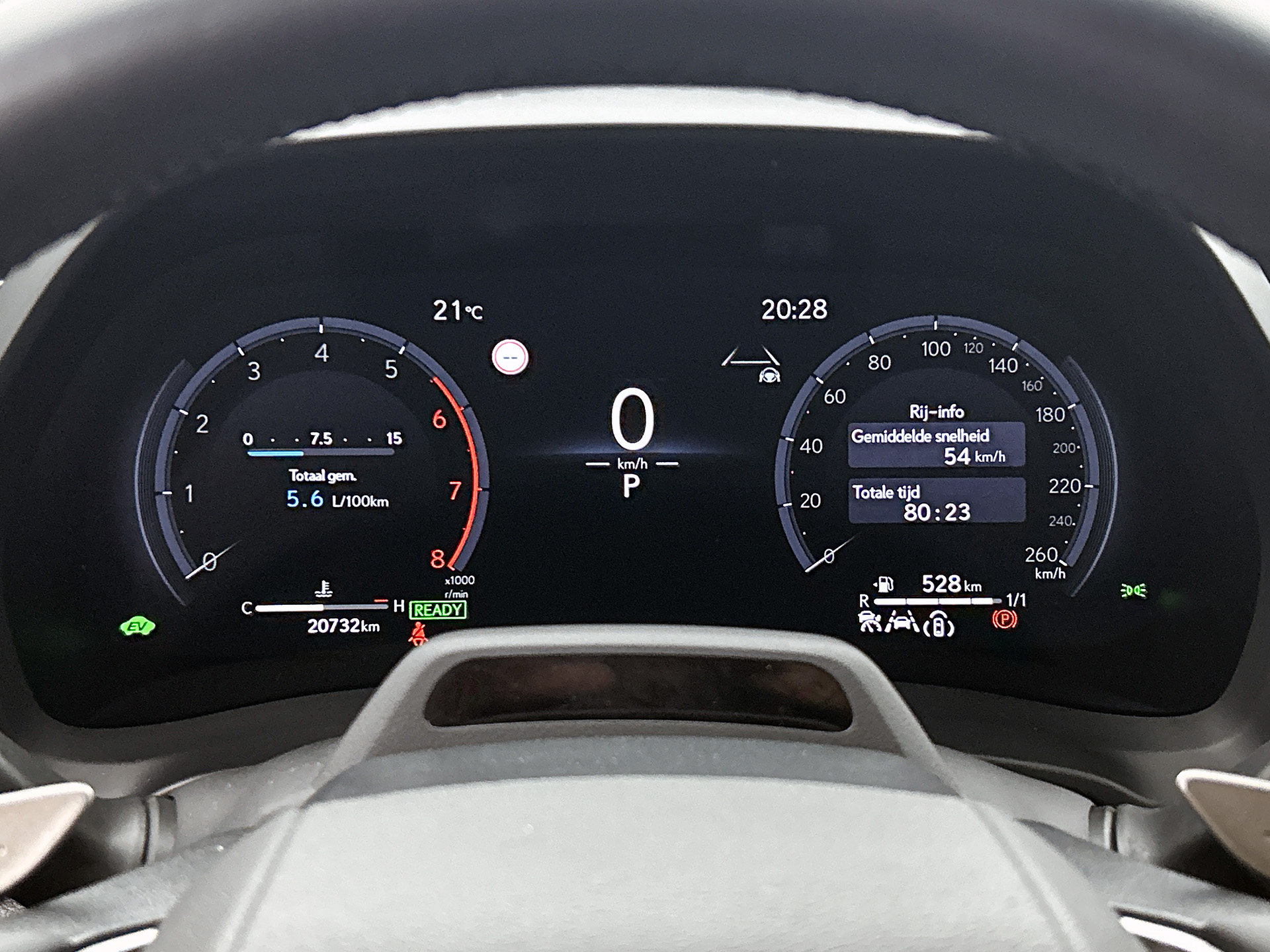 Foto van Lexus LBX