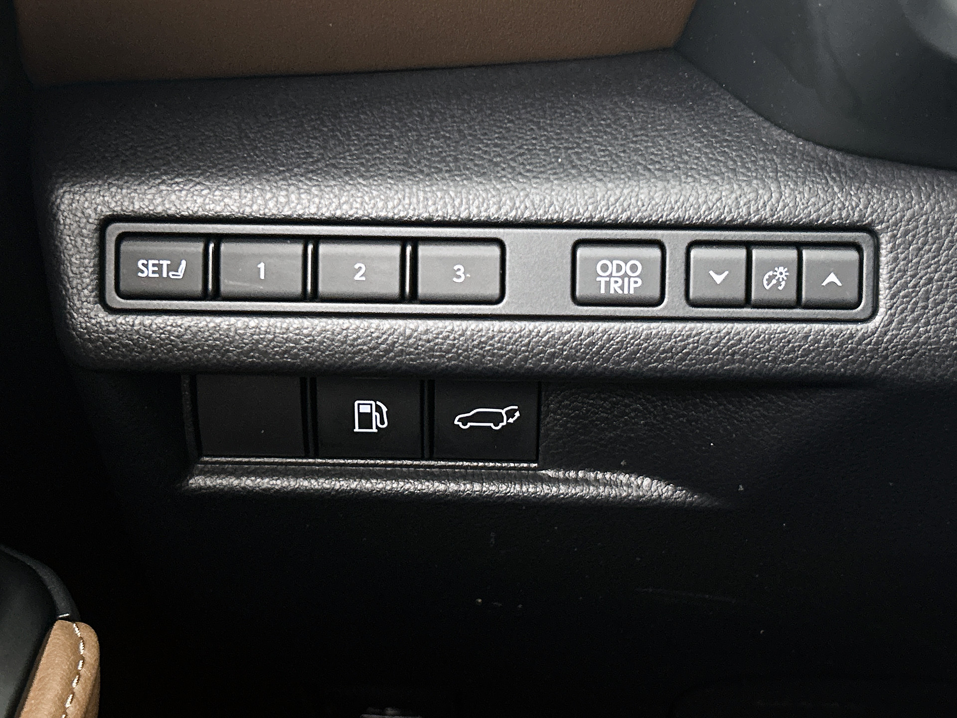 Foto van Lexus LBX