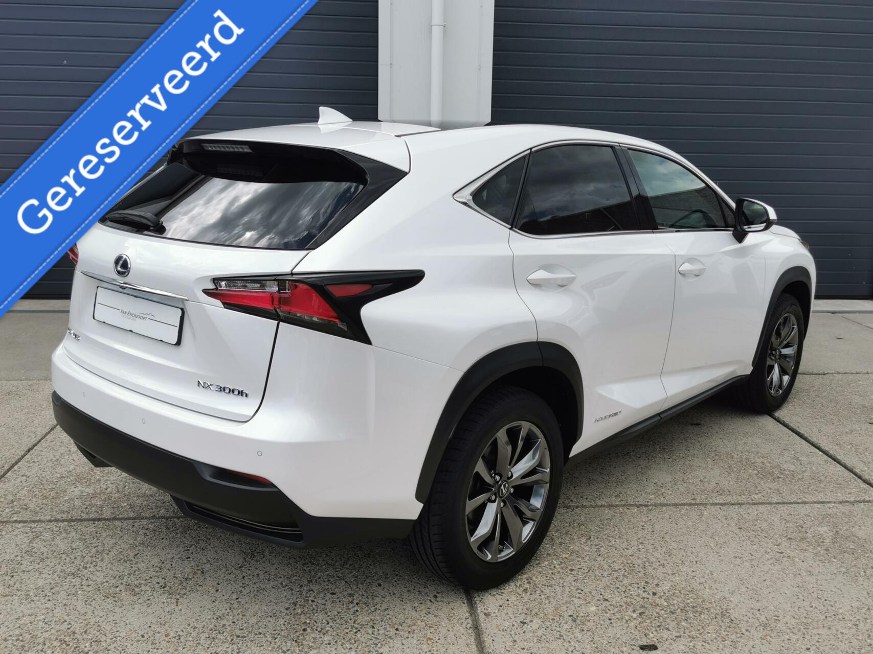 Foto van Lexus NX