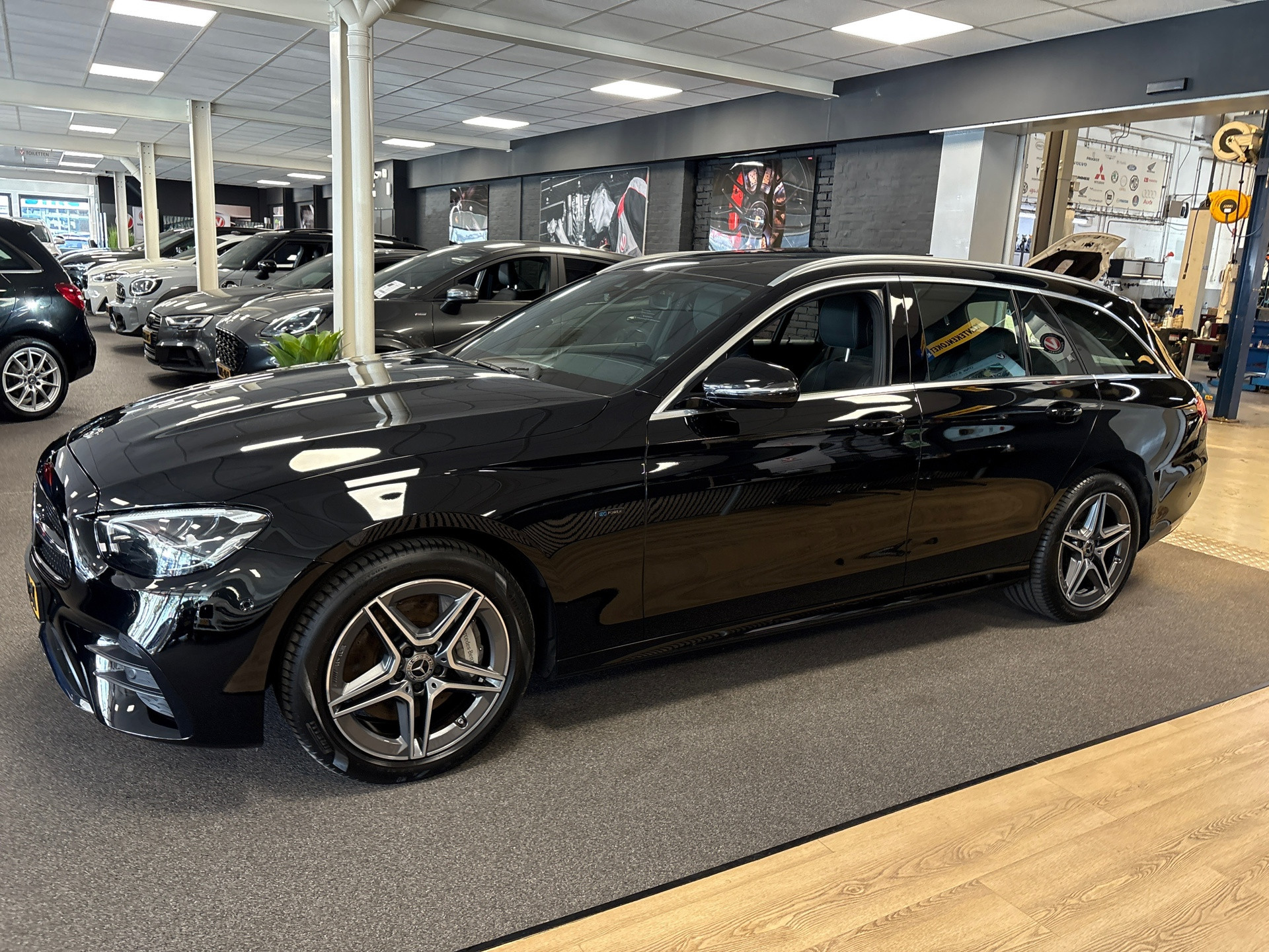 Foto van Mercedes-Benz E-klasse Estate