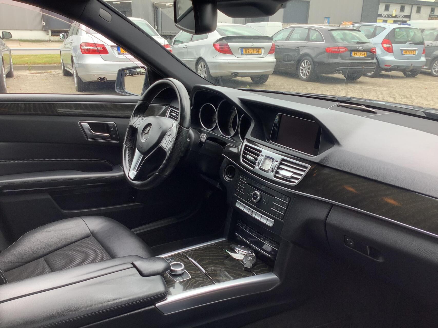 Foto van Mercedes-Benz E-klasse Estate