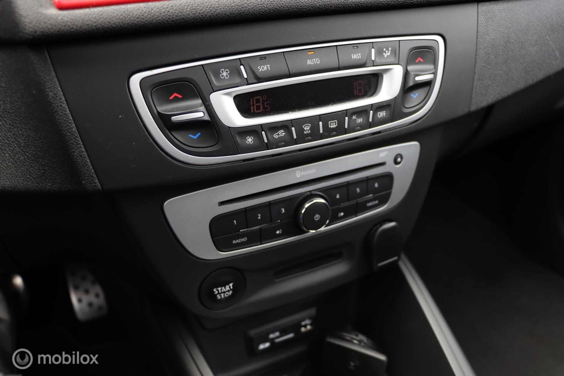 Foto van Renault Megane Coupé