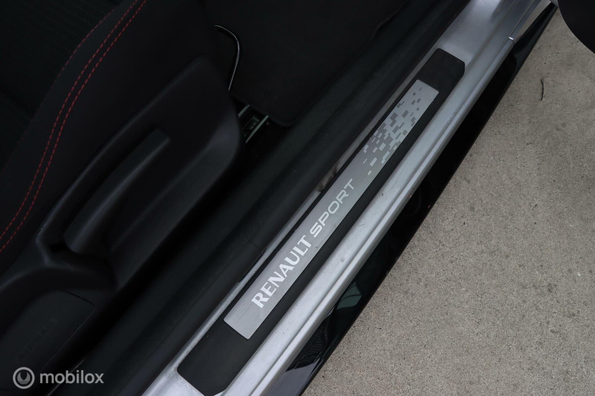 Foto van Renault Megane Coupé