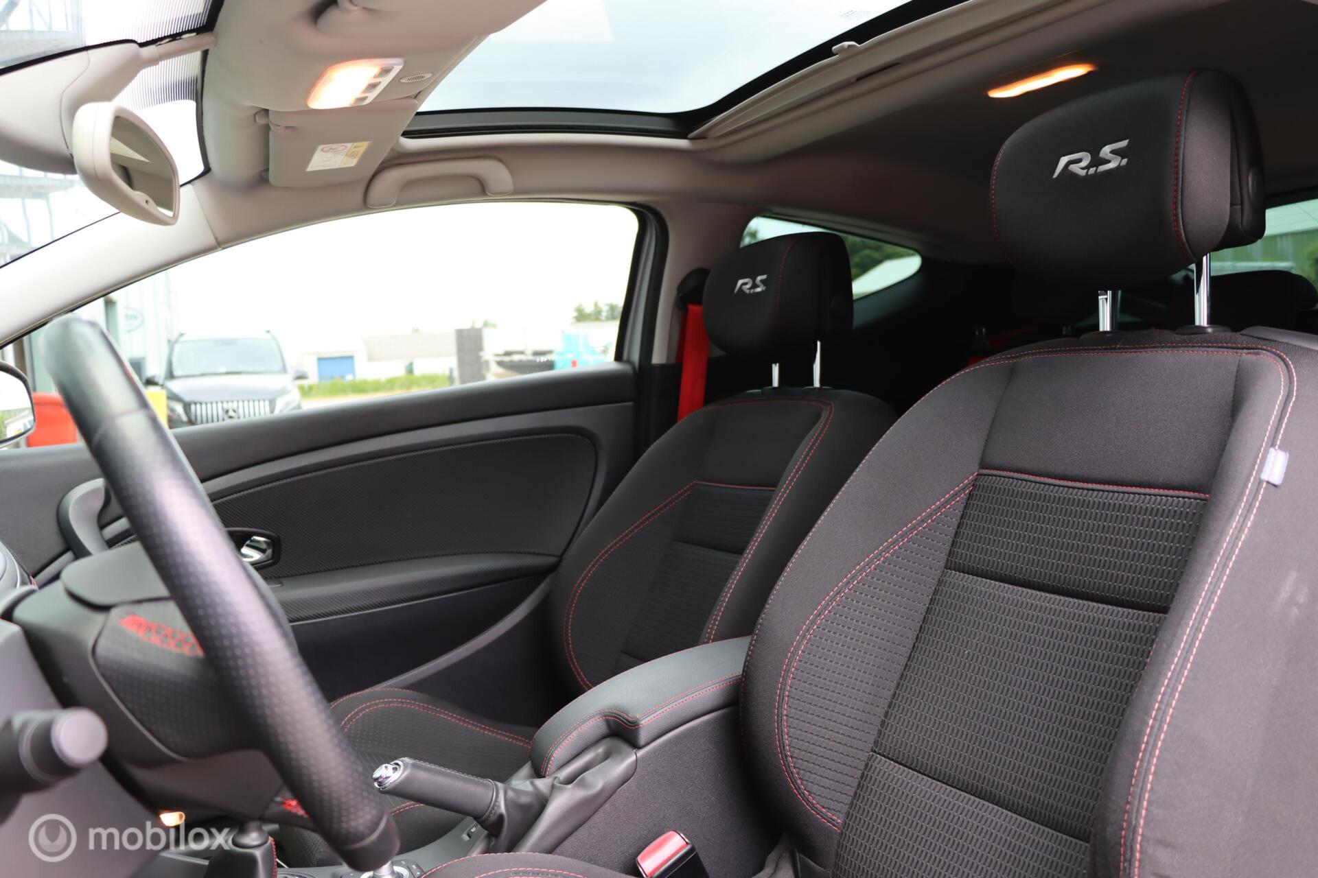 Foto van Renault Megane Coupé