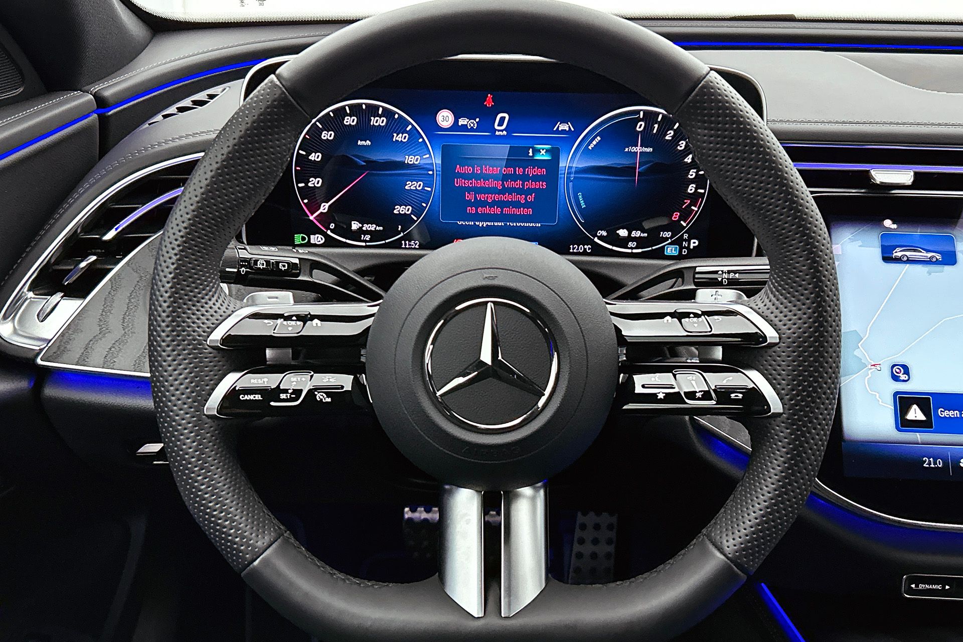 Foto van Mercedes-Benz E 300 E