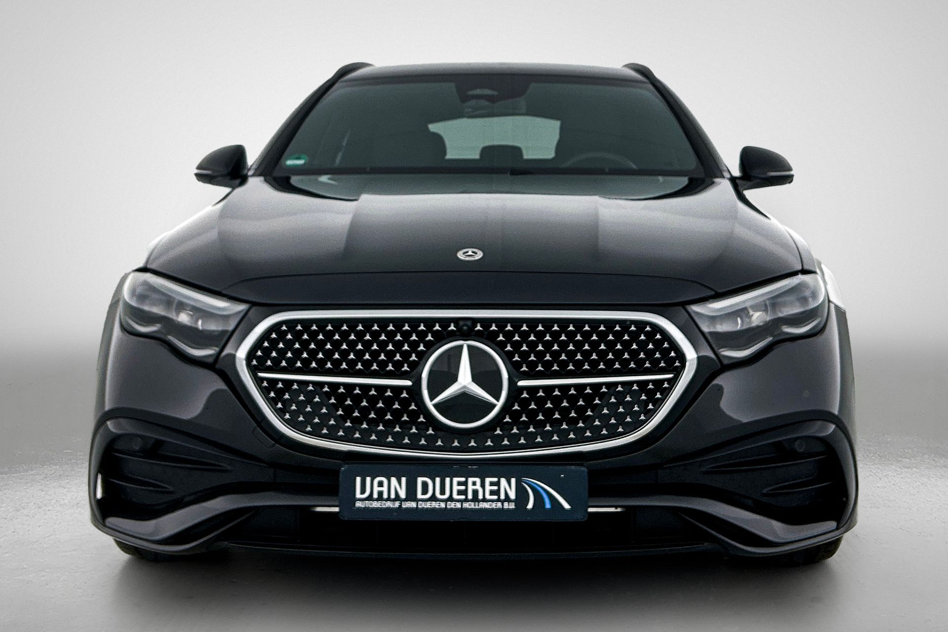 Foto van Mercedes-Benz E 300 E