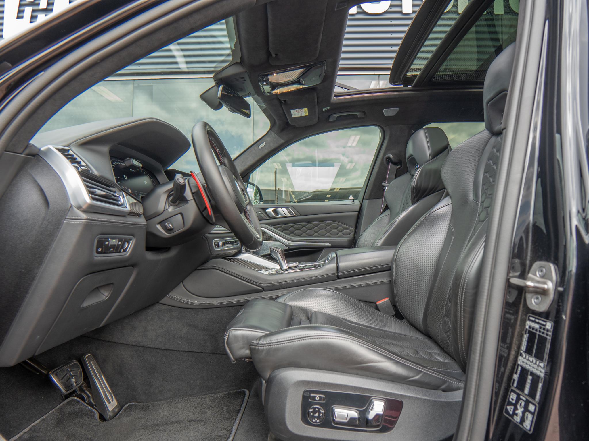Foto van BMW X5 M Competition