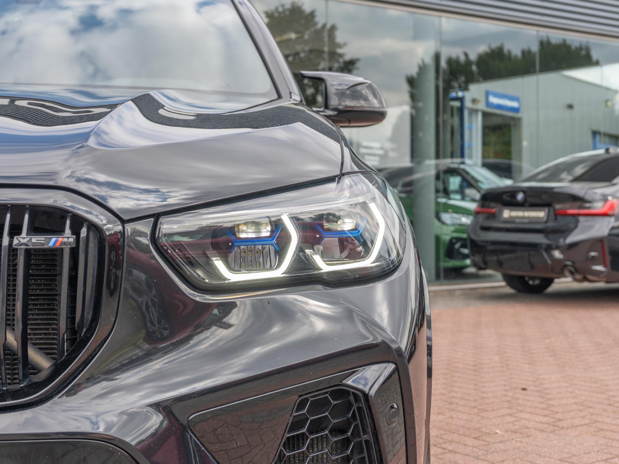 Foto van BMW X5 M Competition