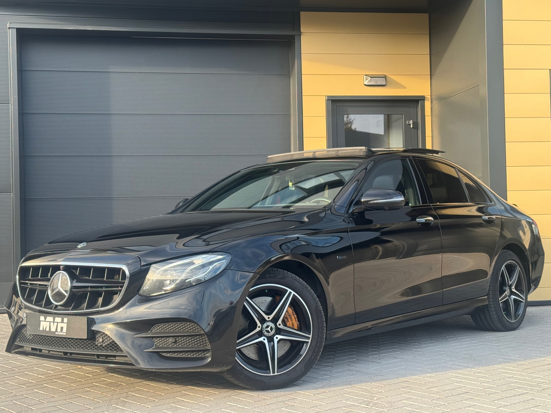 Foto van Mercedes-Benz E 300 De