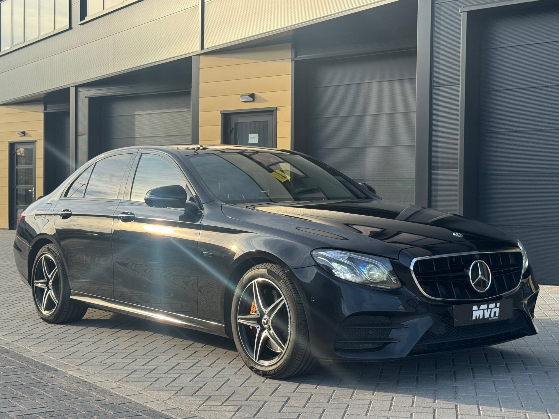 Foto van Mercedes-Benz E 300 De