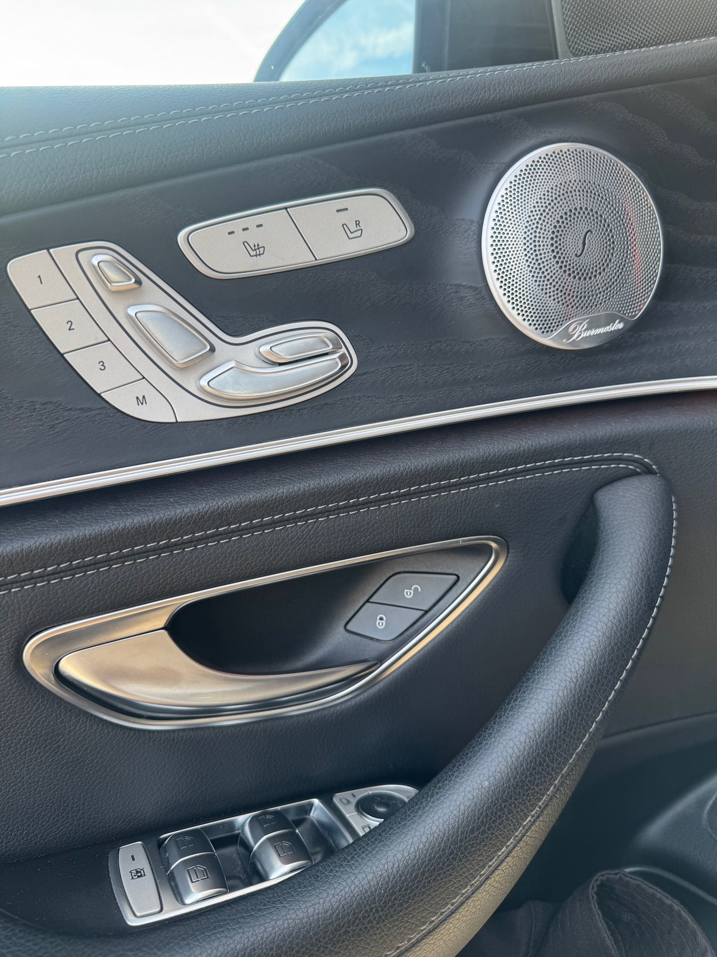 Foto van Mercedes-Benz E 300 De