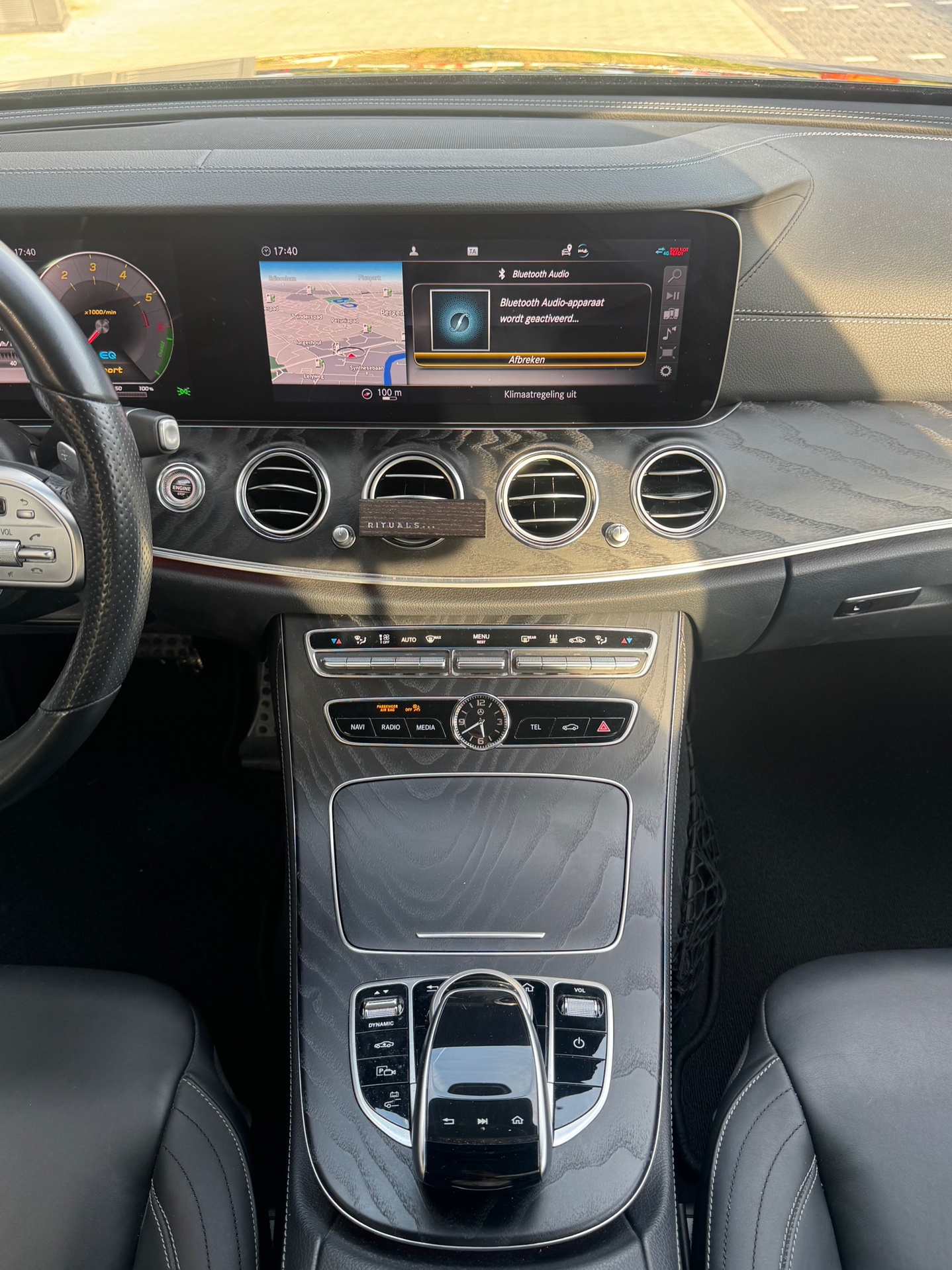 Foto van Mercedes-Benz E 300 De