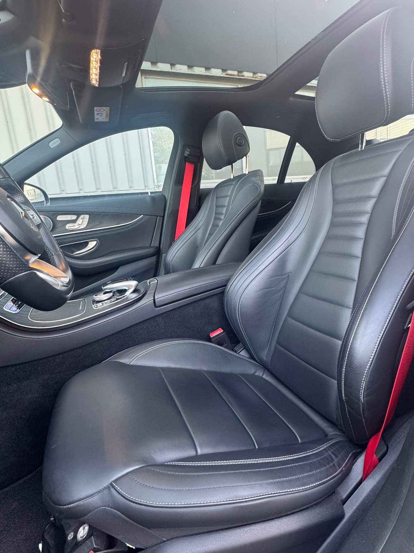 Foto van Mercedes-Benz E 300 De