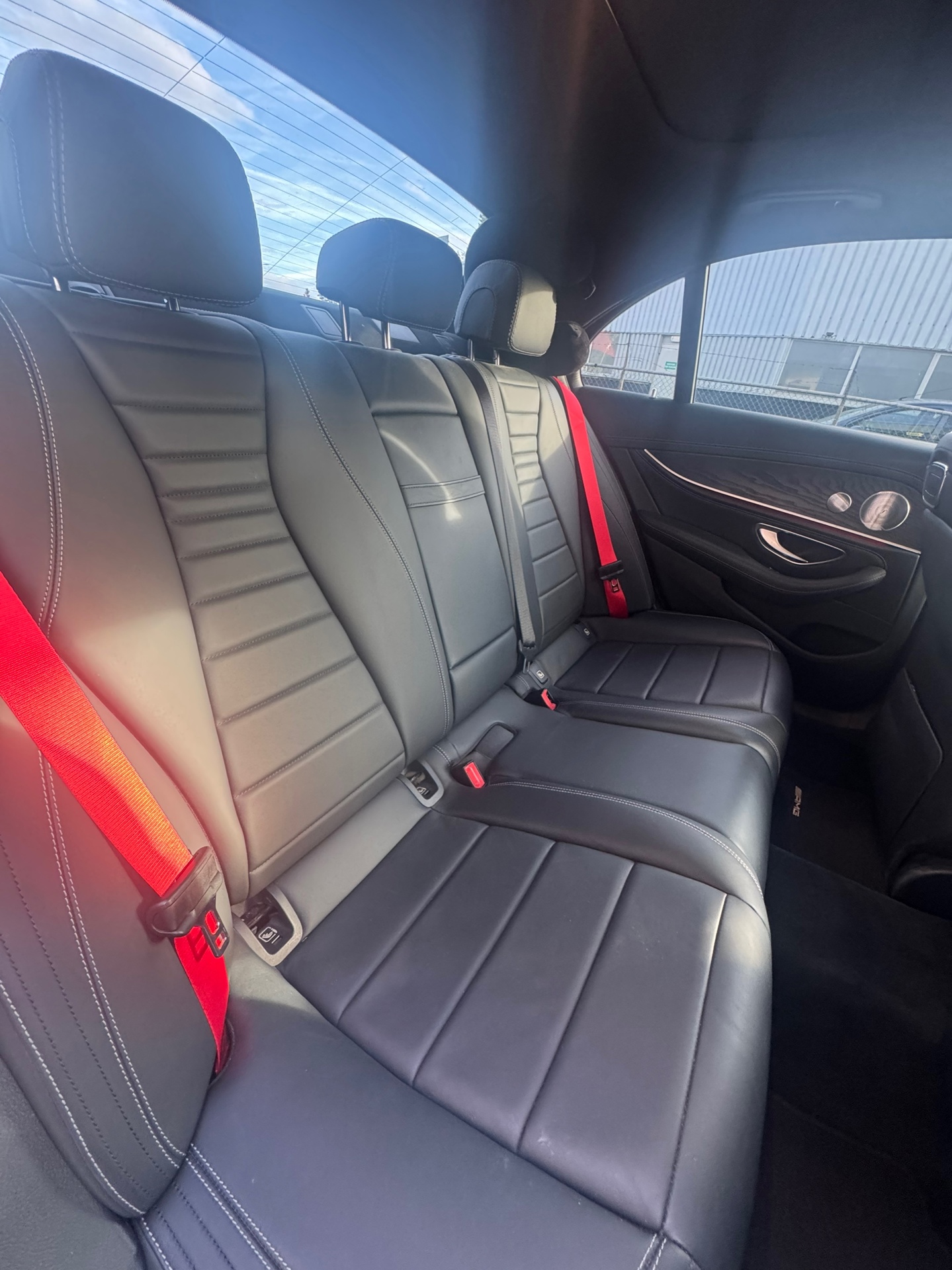Foto van Mercedes-Benz E 300 De