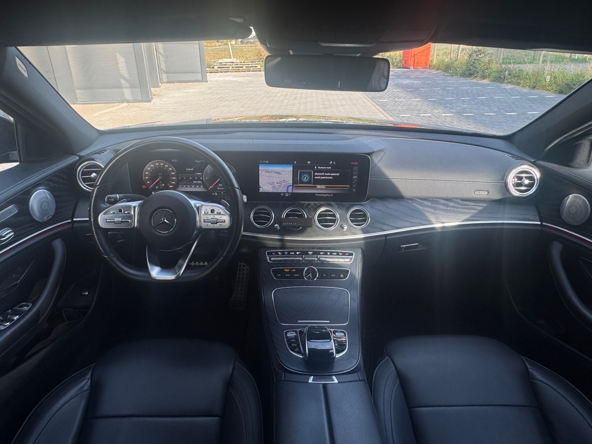 Foto van Mercedes-Benz E 300 De